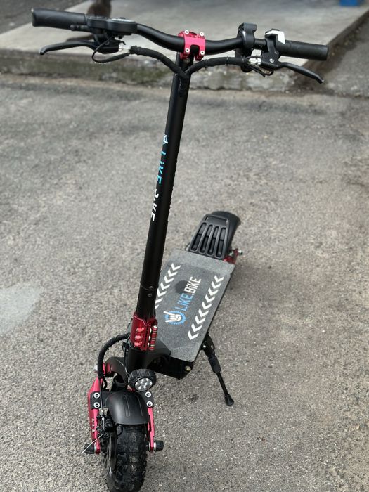 Like Bike Titan електросамокат