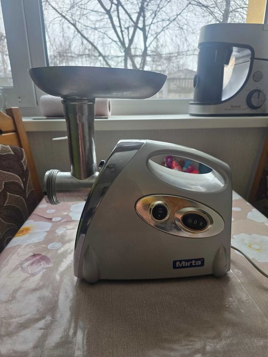 М'ясорубка MIRTA MGR 15 (без гайки)