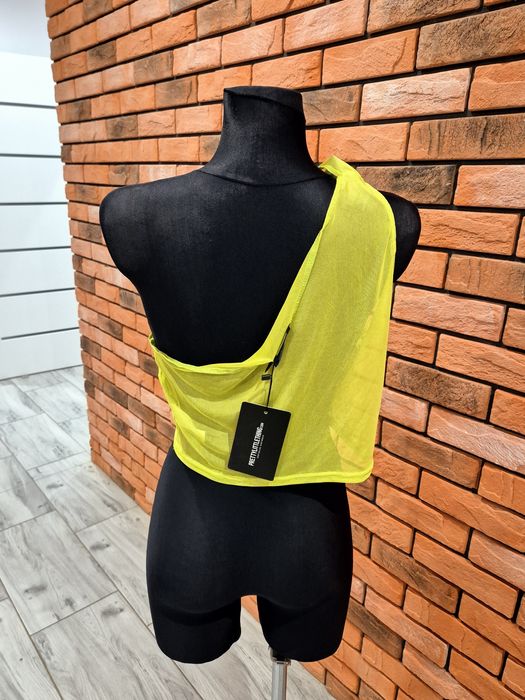 Neonowy top z siatki