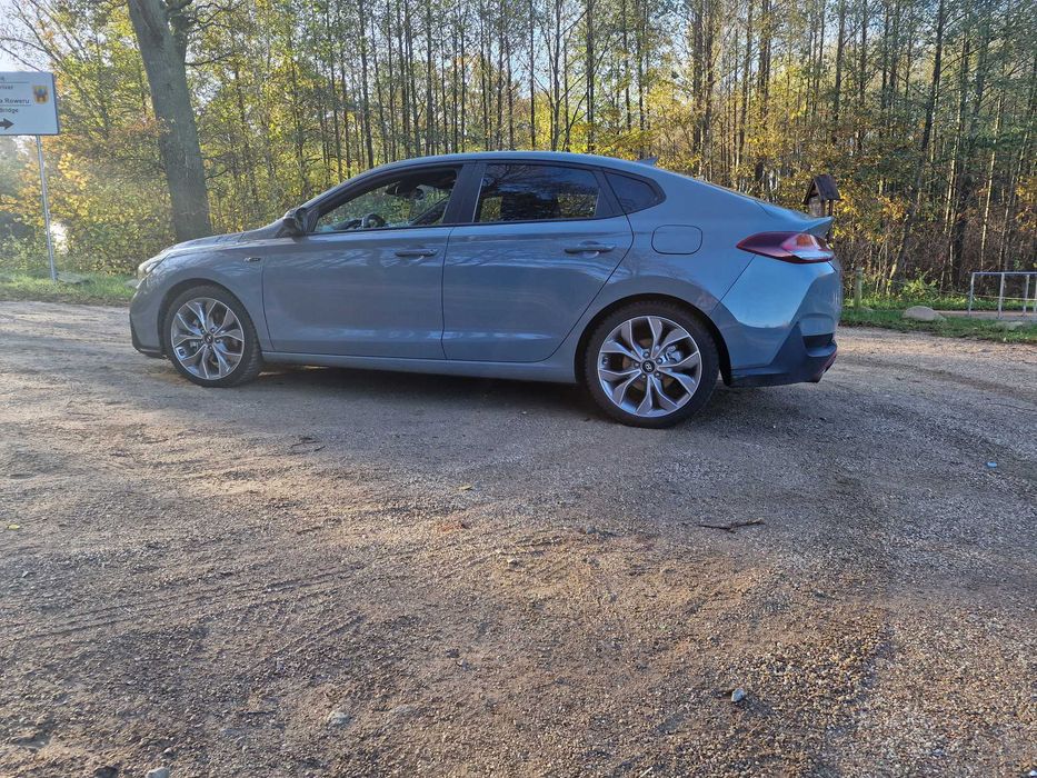 HYUNDAI i30 Fastback