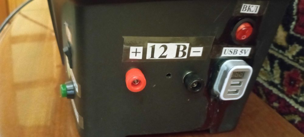 Джерело аварійного живлення з 12в на-220в  потужність  800\1600вт