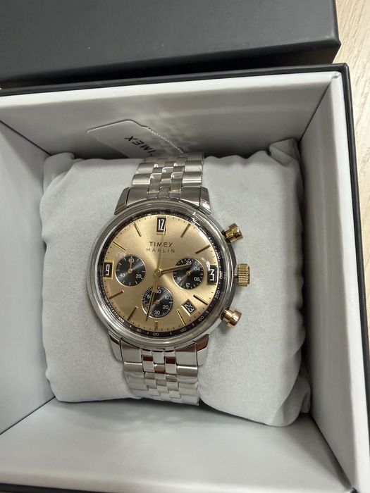 Zegarek Timex na bransolecie