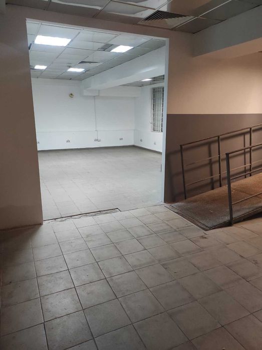 Комерційне приміщення