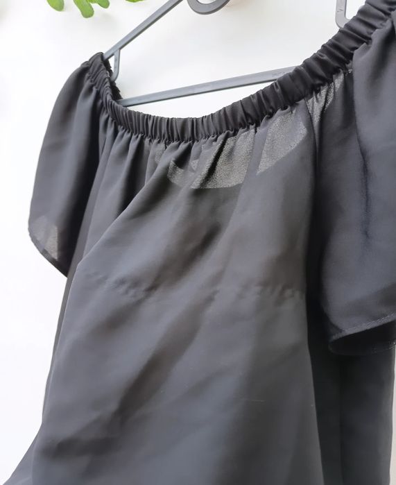 Blusa Preta Fluída