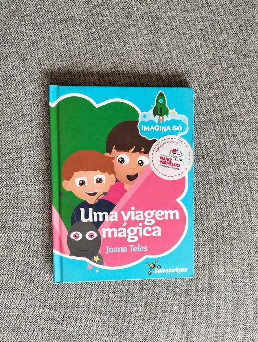 Livro "Uma viagem mágica" de Joana Teles