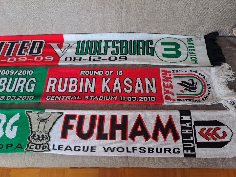 Szaliki Fulham.  Manchester United.  Wolfsburg. Rubin  Kasan