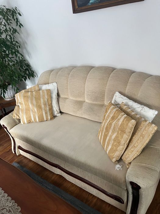 Elegancka 3 osobowa sofa z funkcją spania (pojemnik)