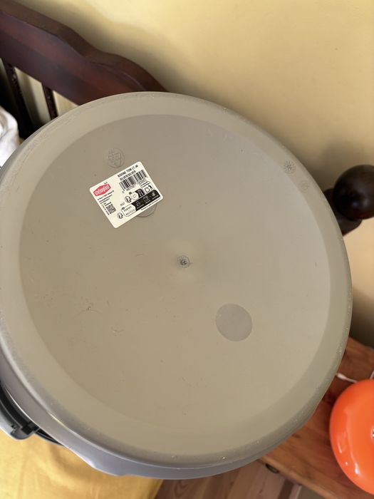 Pojemnik pydelko na karmę 12 kg/ 46 litrów