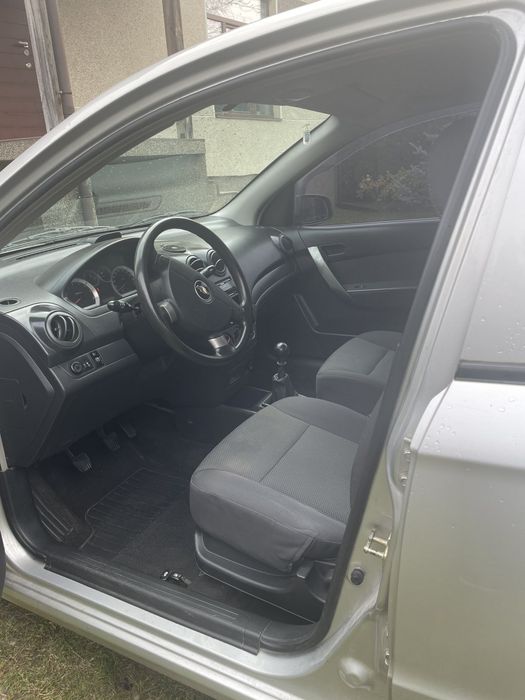 Автомобіль Chevrolet Aveo