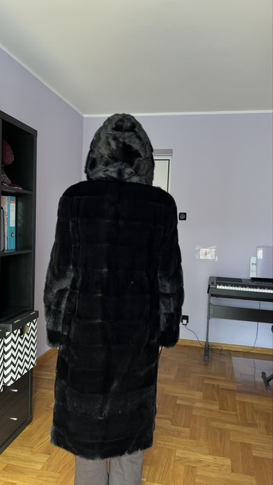 Naturalne futro z norki
