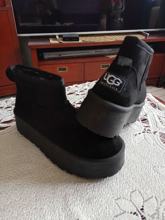 UGG nowe buty ..