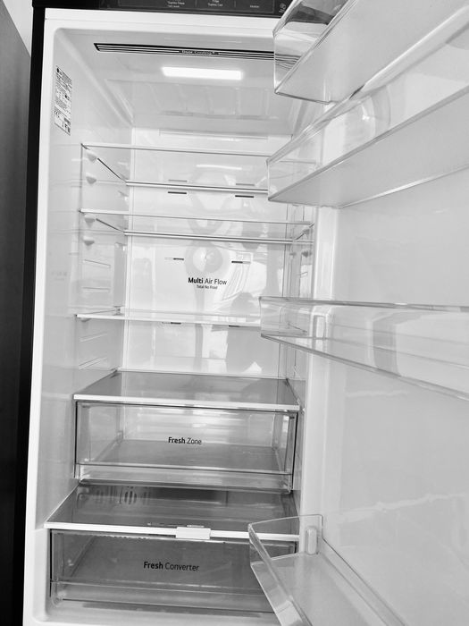 Frigorifico combinado LG - 203 cm - como novo