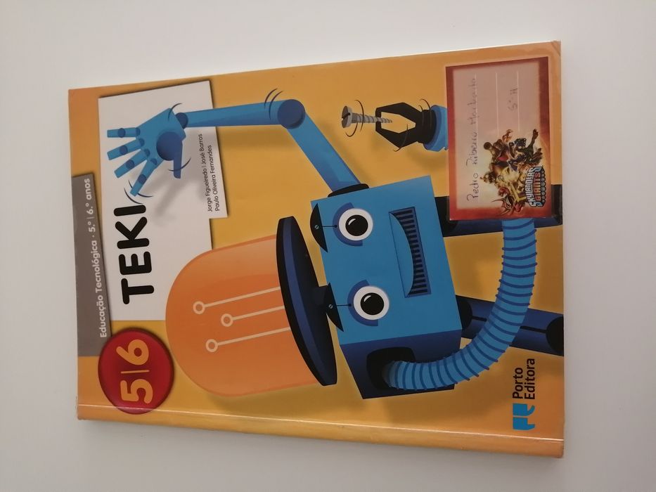Livros escolares 6 °ano