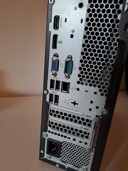PC Desktop Lenovo V530S i7-8700T Windows 11
