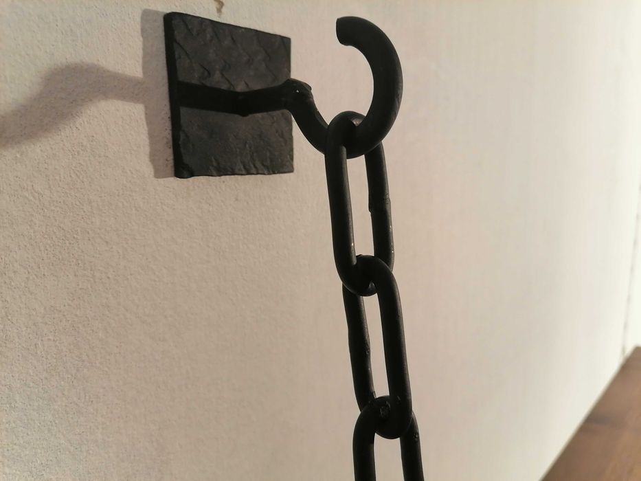 Drewniana półka ścienna wisząca. RERO,loft. Półki.