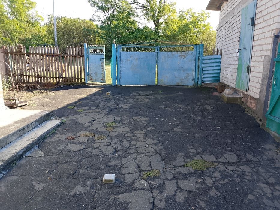 Продається будинок в селі Новоолександрівка