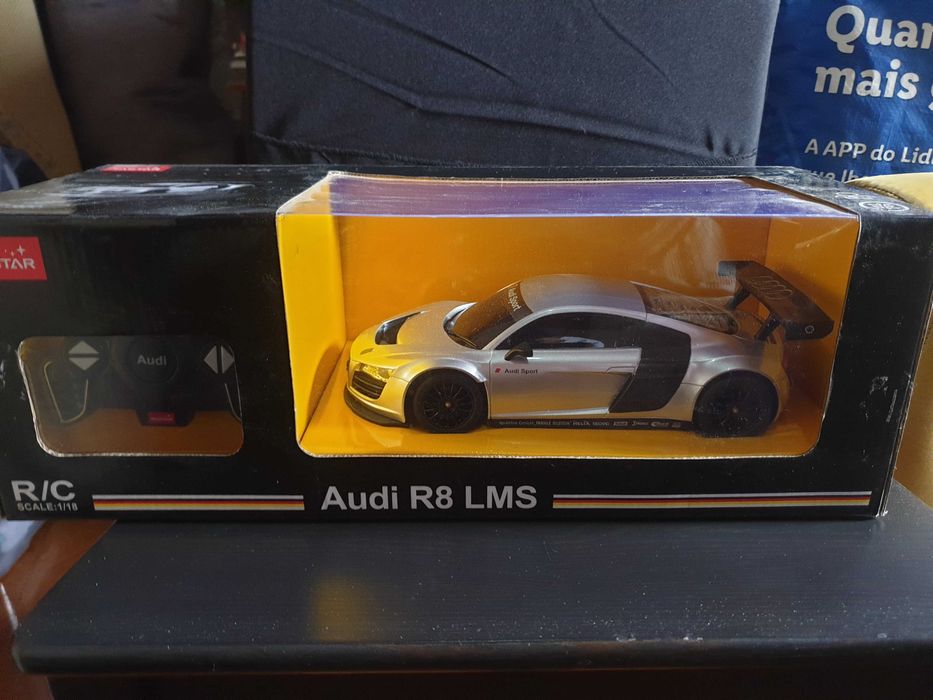 Vendo carros telecomandados