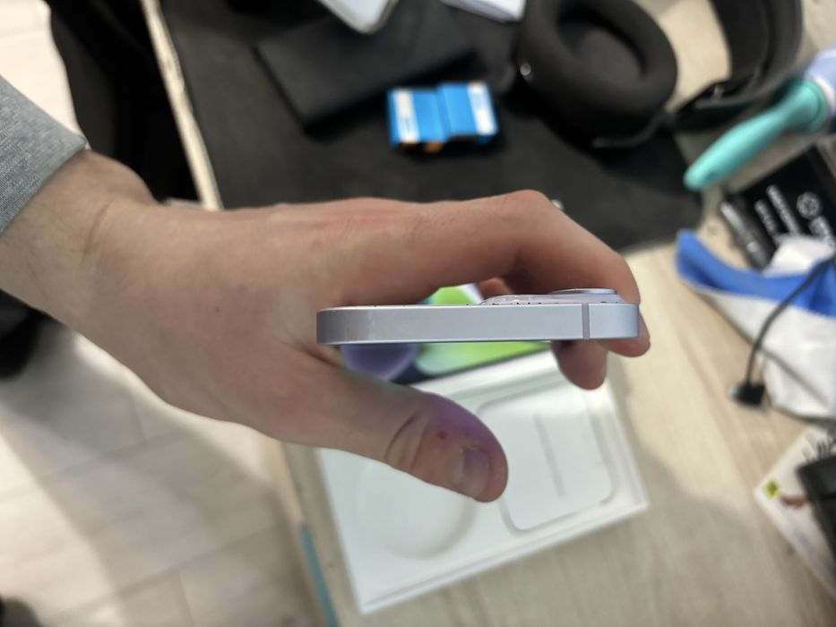 Iphone 14 kondycja 100%