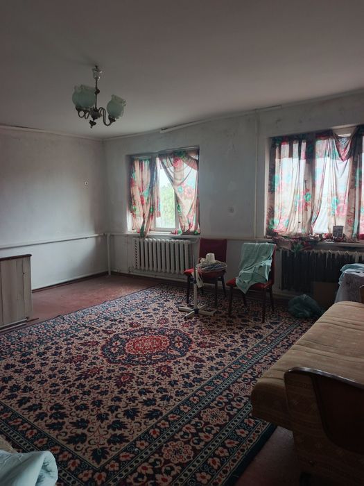 Продається 1/2 частина цегляного. будинку ( Пашини )
