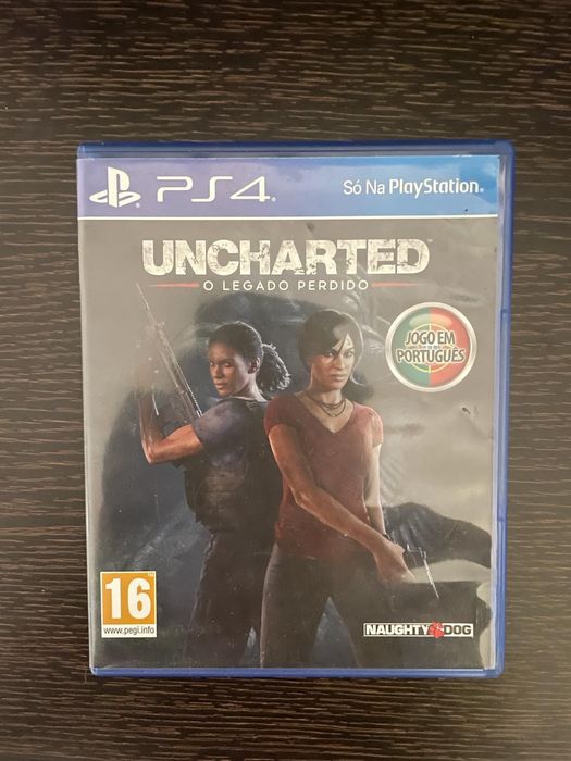 Playstation5 mais jogos comandos base e capas pretas