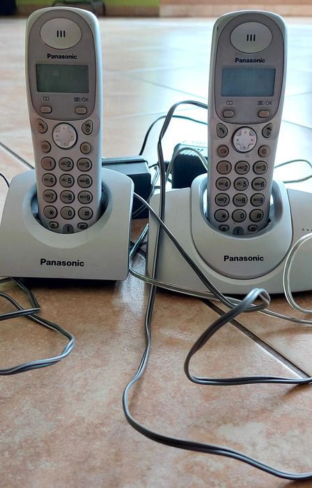 Telefon stacjonarny Panasonic × 2 słuchawki