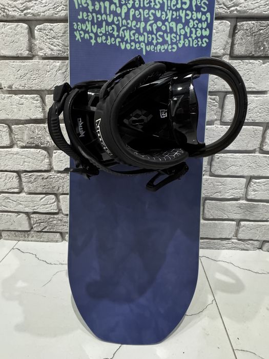 Nowa deska snowboardowa Nitro 137cm z nowymi wiazaniami nitro