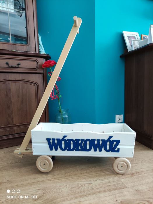 Wódkowóz weselny, dekoracja weselna, wózek na wódkę