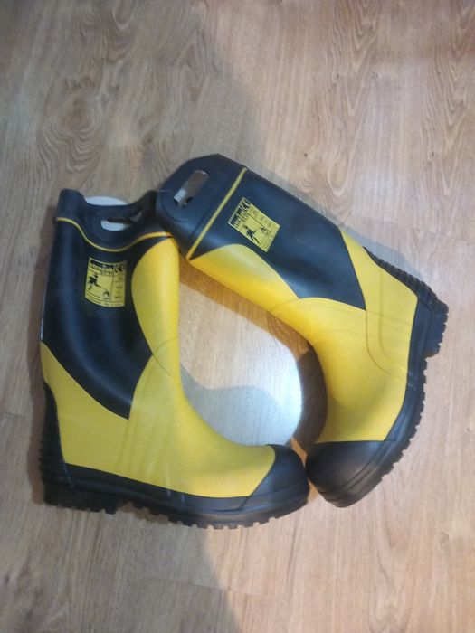 Buty, gumowce strażackie 46