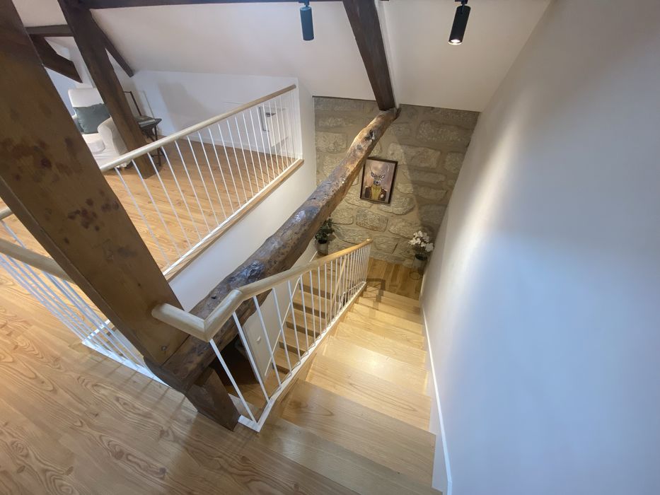 Villa / Mansão T3 ou T6 + Studio + 2 lojas