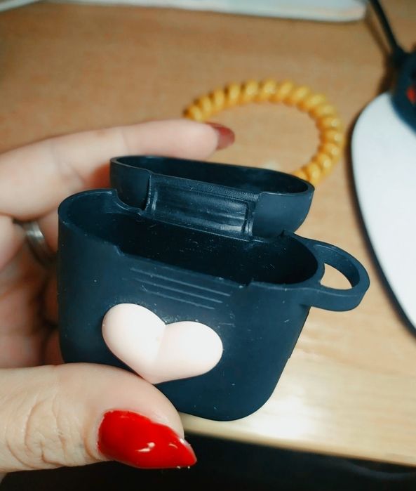 Чехол для аир подсов