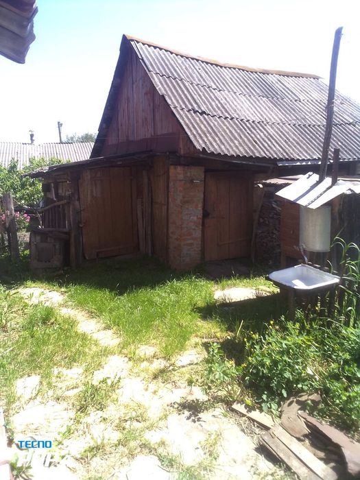 Продам пол дома г.Кролевець