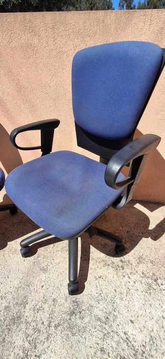 Cadeiras de secretária pedem 2ª oportunidade!