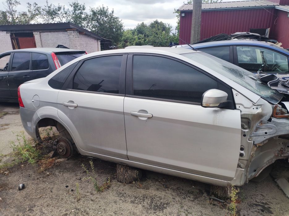 Двері форд фокус 2 , разборка ford focus 2