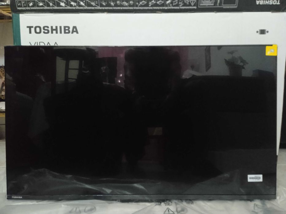 Smart TV Toshiba VIDAA 40" (Peças)