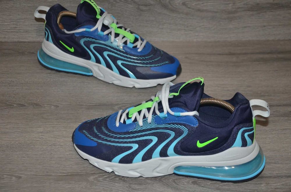 Продам кросівки Фірма Nike Air Max 270 React ENG .