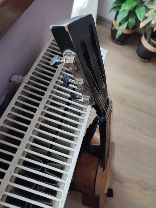 Sprzedam Gitarę akustyczną