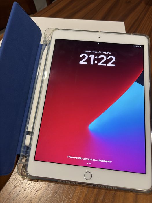 Vendo IPad 10.2”  - 32GB + Apple Pen