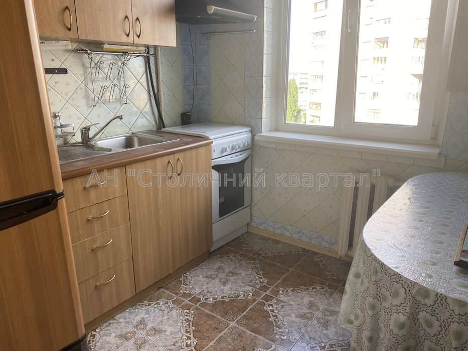 Оренда 2к квартира вулиця Малишка,3