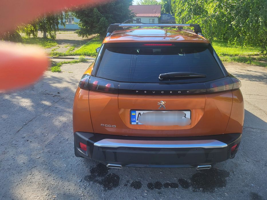 Продаю peugeot 2008 2020 г.в. с пробегом  28 тыс.км