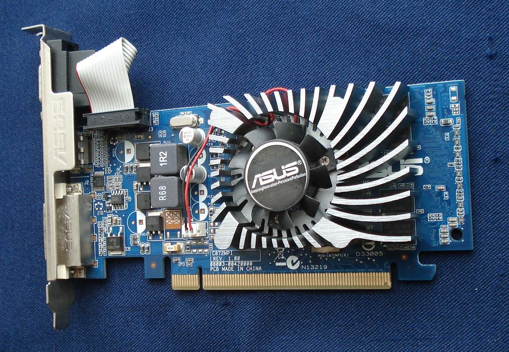 Продам видеокарту Asus PCI-Ex GeForce 210 1024MB