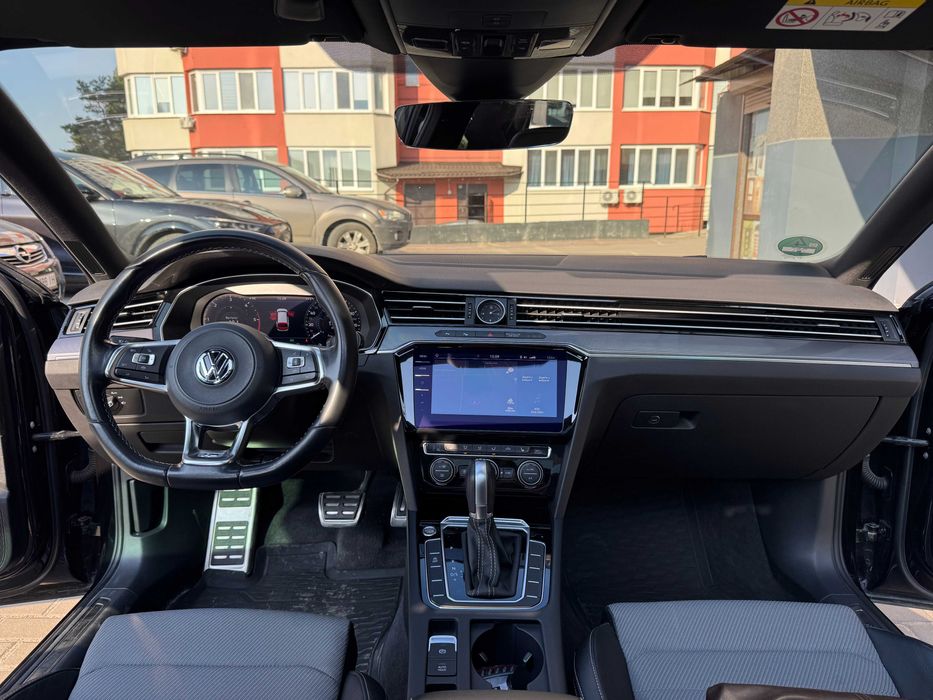 Volkswagen Passat 2018 R-Line