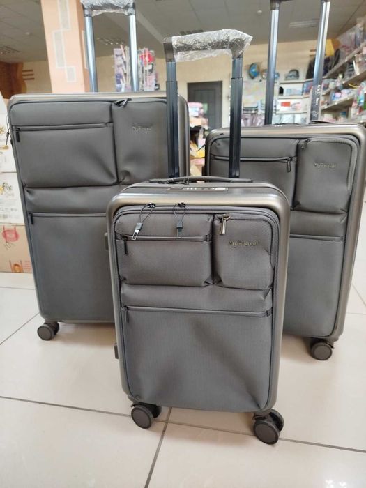 Валізи набір чемоданів 3 штуки