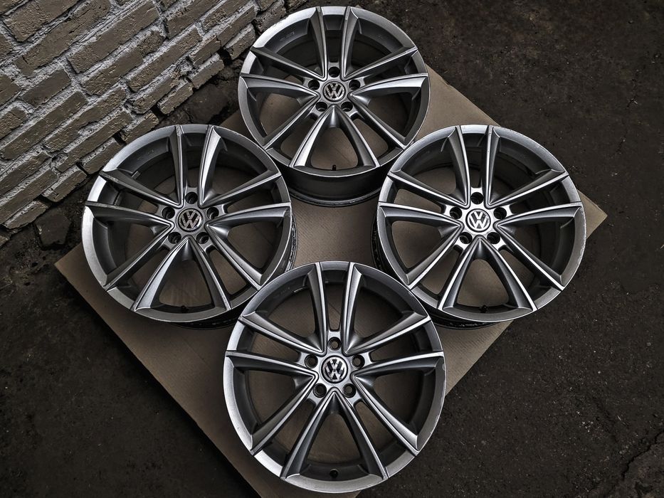 R18 5x112 | Original | Germany | Volkswagen/Audi/Skoda/Seat/Cupra.. | VAG | Рідна фарба, ідеальний технічний стан, без дефектів | Преміум диски | 4шт