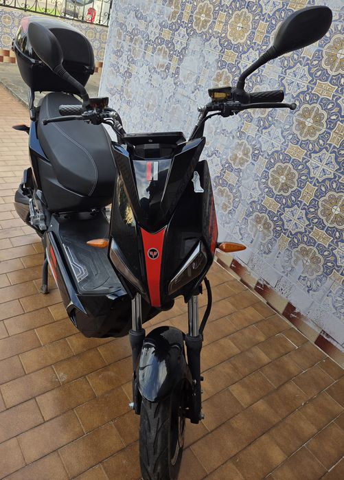 Moto elétrica voltrish