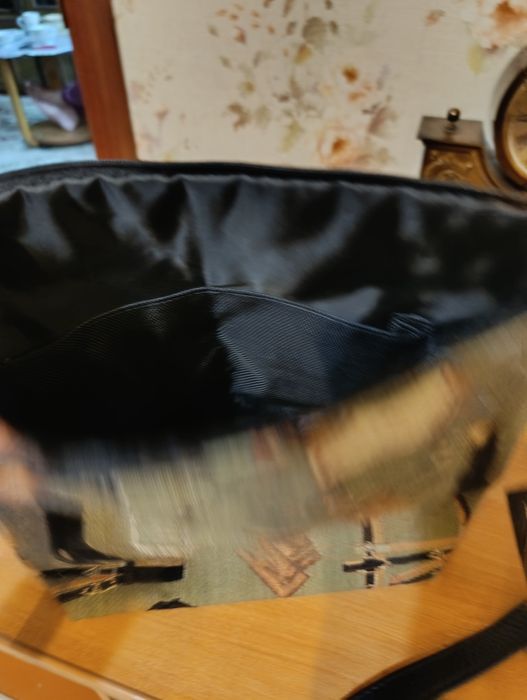 Сумка гобелен новая  .