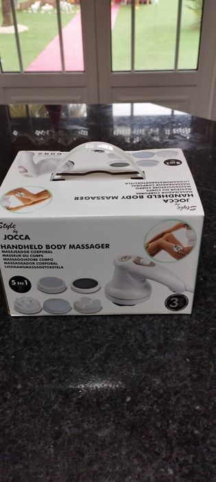Massajador do corpo com várias posições.