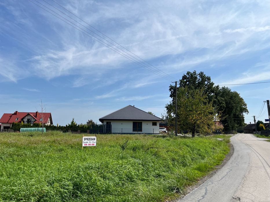 Sprzedam działki 16a i 14a