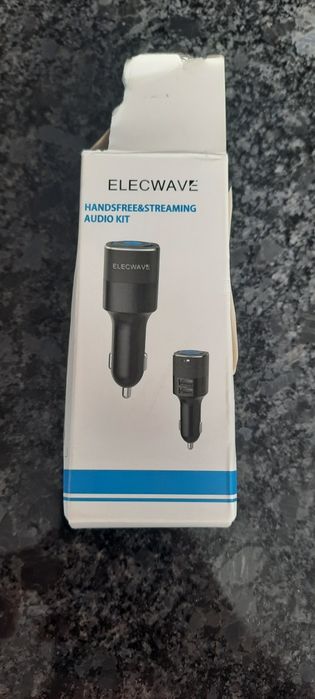 Zestaw głośnomówiący  samochodowy bluetooth