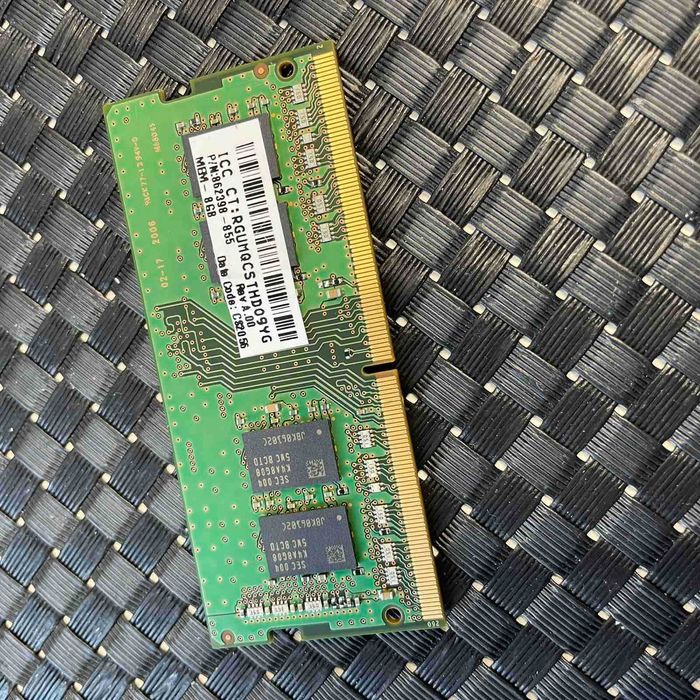 Оперативна пам'ять для ноутбука Samsung 8GB DDR4-2666MHz SODIMM