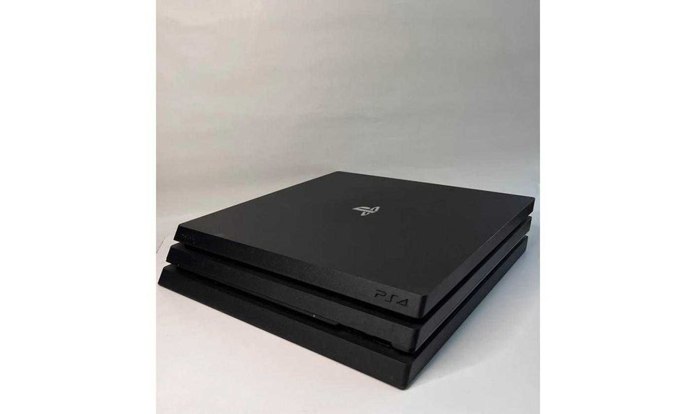 Sony PlayStation 4 Pro 1TB